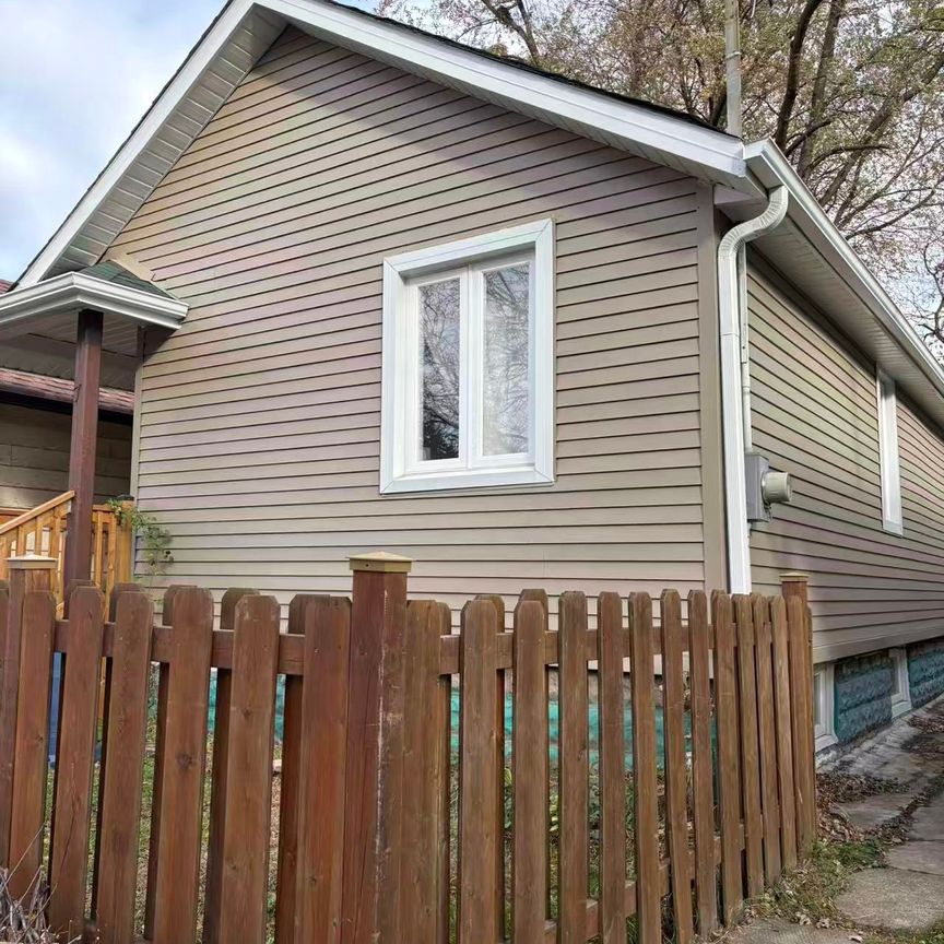 For Lease - 7 Sneath Avenue, Toronto, Ontario - Photo 2