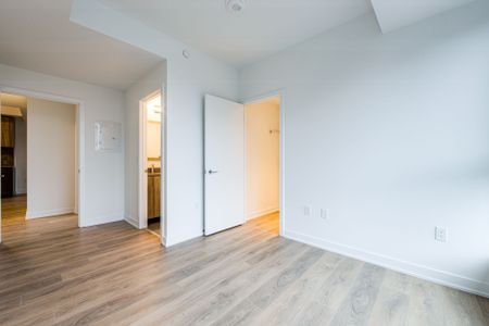 For Lease - 1037 The Queensway Avenue Unit# 515, Toronto, Ontario - Photo 5