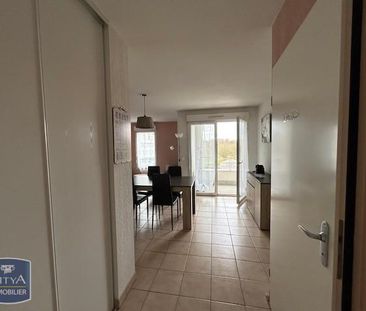 Location Appartement 2 pièces 43m² POITIERS 86000 - Photo 2