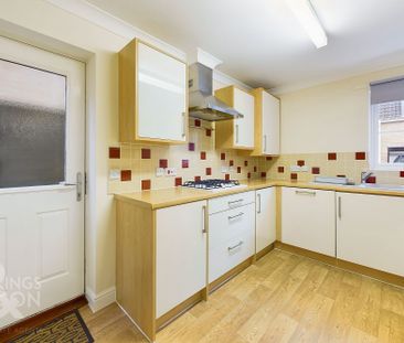 Bullfinch Drive, Harleston - Photo 1
