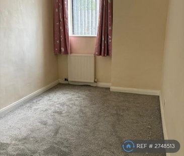3 bedroom terraced house to rent - Photo 2