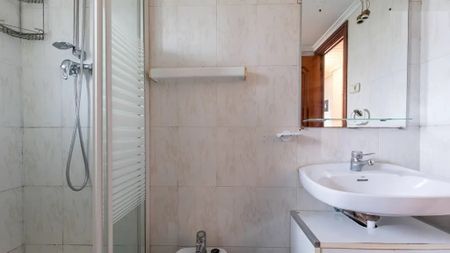 Calle Godofredo Ros, Valencia, Valencian Community 46006 - Photo 2