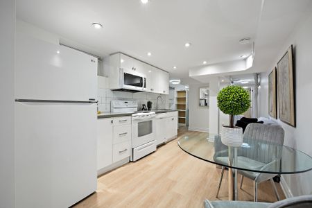 For Lease - 198 Yarmouth Road Unit# Bsmt, Toronto, Ontario - Photo 3