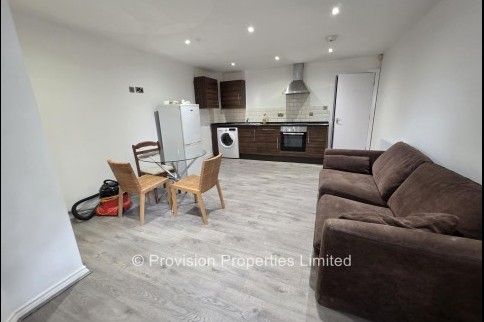 3 Bedroom Student Flats Hyde Park Leeds - Photo 1