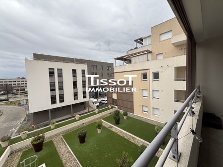 Location Appartement 2 pièces 44m² NIMES 30900 - Photo 4