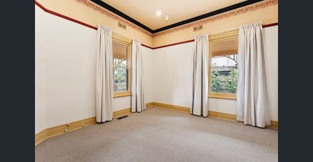 Stunning Federation Family Home - Prime Canterbury Location - Photo 4