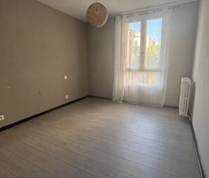 Location Appartement 3 pièces 57 m2 à Perpignan - Photo 4