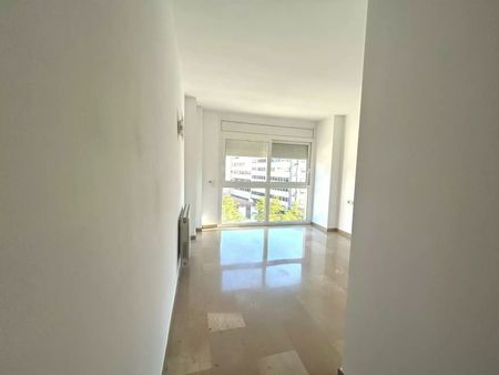 Piso de alquiler en Emili Grahit, 6-8, Eixample Sud – Migdia - Photo 5