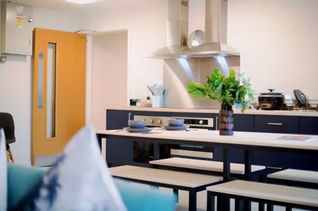 10 Bed Cluster En-suite - Photo 5