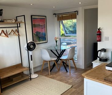 Studio Flat, Sandown Road, SE25 - Photo 3