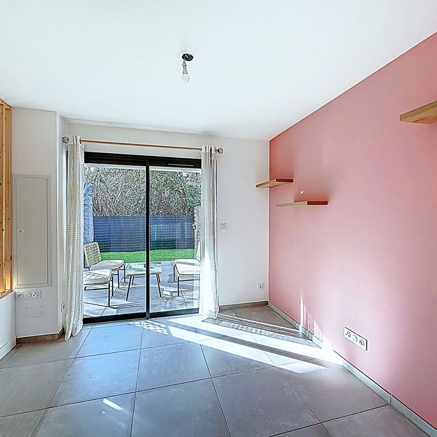 Location Appartement 2 pièces 35m² - Photo 1