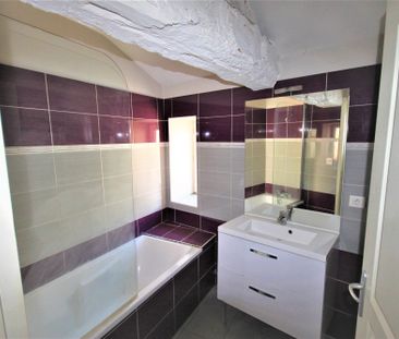 Location Appartement 2 pièces 42m² NEUVILLE SUR SAONE 69250 - Photo 5