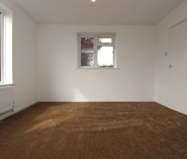 3 bedroom detached house to rent - Photo 6