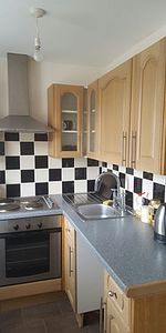 1 Bedroom Flat for Rent in Bloomfield rd central drive junction, Southshore, Blackpool, Fy - Photo 4