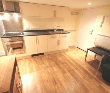 Studio to rent - Photo 5