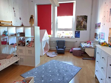 Großzügige 5 ZKB Etagenwohnung in Einbeck - Foto 2