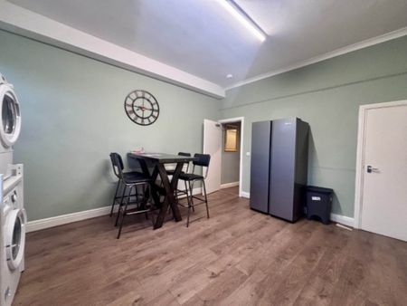 Victoria Road (room 1), Morley, Leeds - Photo 2