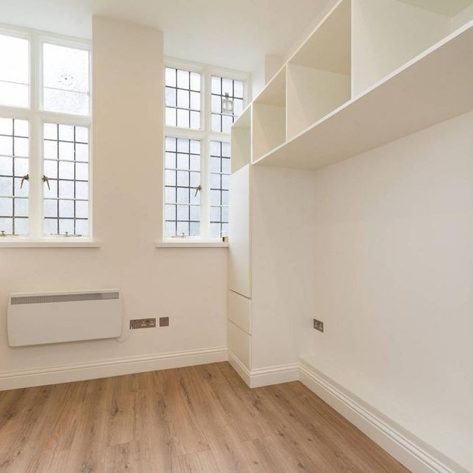 Studio to rent - Photo 1