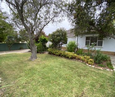 Renovated Family Home Awaiting New Tenants - Photo 6