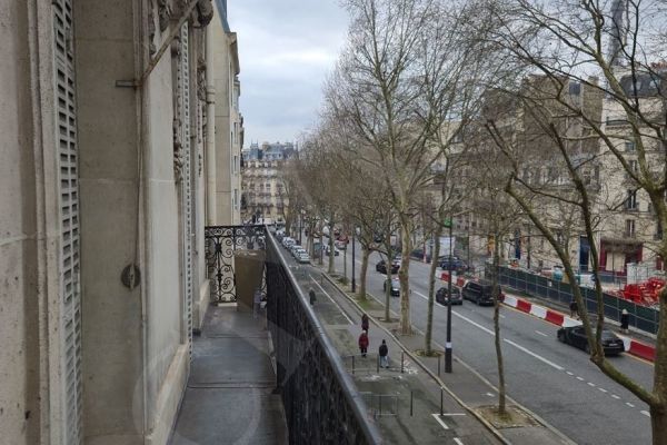 Appartement à louer à Paris 8Ème - Photo 1