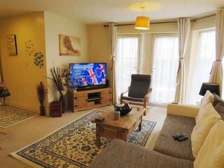 Hill Lane, Southampton - Photo 2