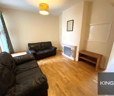 4 bedroom terraced house to rent - Photo 1