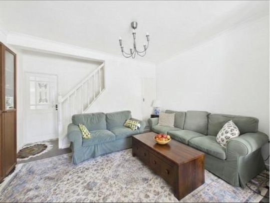 3 bedroom house share to rent - Photo 1