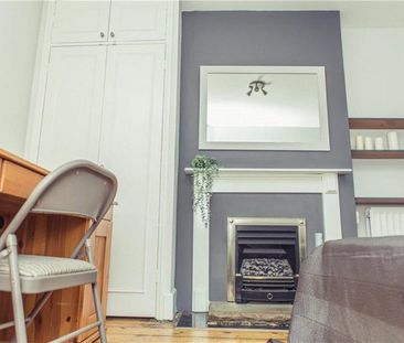 5 bedroom terraced house to rent - Photo 6