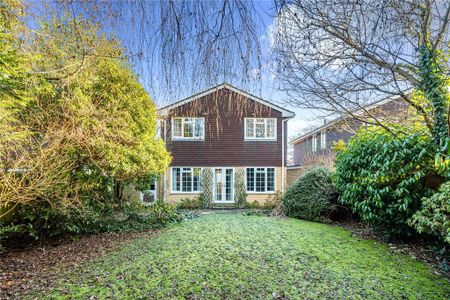 4 bedroom detached house to rent - Photo 4