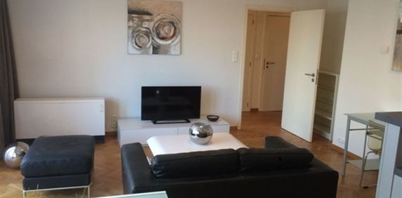 Appartement te huur in Elsene voor € 1.875 met 2 slaapkamers - Foto 2