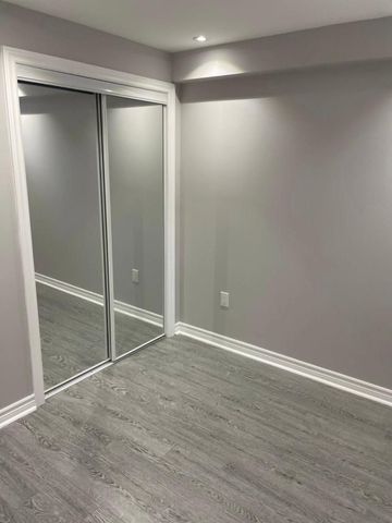 For Lease - 72 Lesabre Crescent, Brampton, Ontario - Photo 3