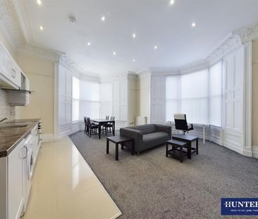 2 bedroom Flat To Let Total Size: 719 SQ FT - Photo 6