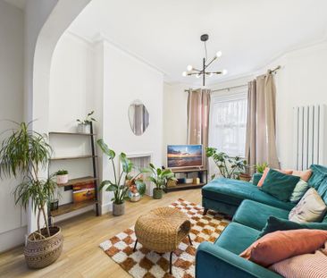 2 bedroom terraced house to rent - Photo 4