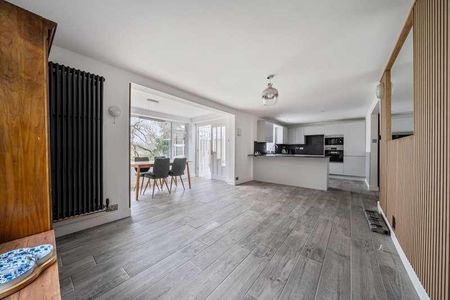 Acacia Close, Hereford, HR2 - Photo 3