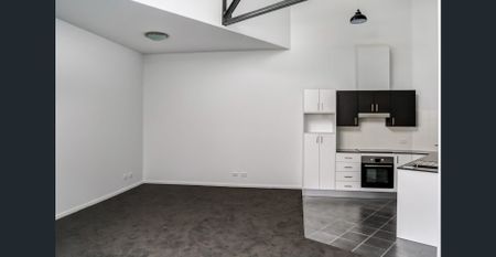 Central Inner City Living Like Nothing Else ! - Photo 4