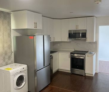 For Lease - 143 Chester Le Boulevard Unit# Unit 2, Toronto, Ontario - Photo 4