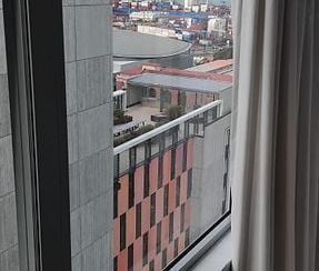 Central Auckland studio apartment Oasis with Pool! - Photo 1