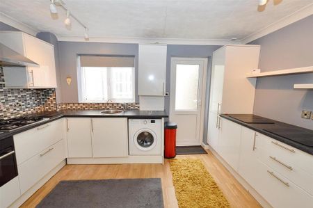 2 bedroom cottage to rent - Photo 3