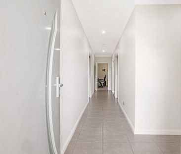 FOUR BEDROOM FAMILY HOME SOUTH TAMWORTH - Photo 1