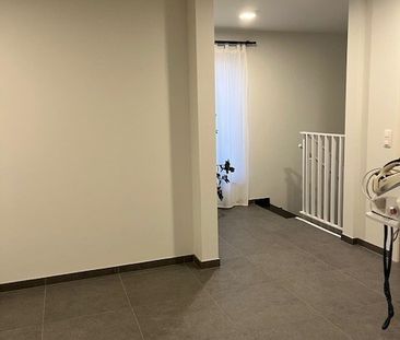 - Belsele – Appartement met 2 slaapkamers en terras. - Foto 3