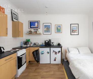 1 bedroom flat to rent - Photo 2