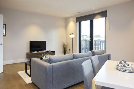 Patcham Terrace, London, SW8 4EX - Photo 3