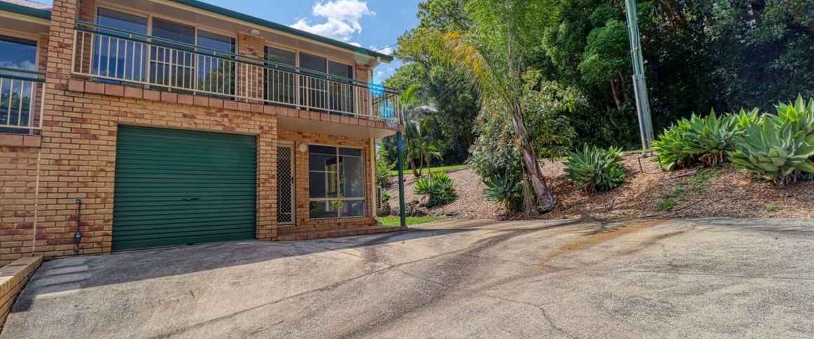 Modern Townhouse in Lismore Heights - Photo 1