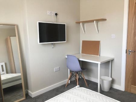 5 bedroom house to rent - Photo 3