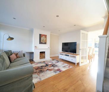 3 bedroom terraced house to rent - Photo 5