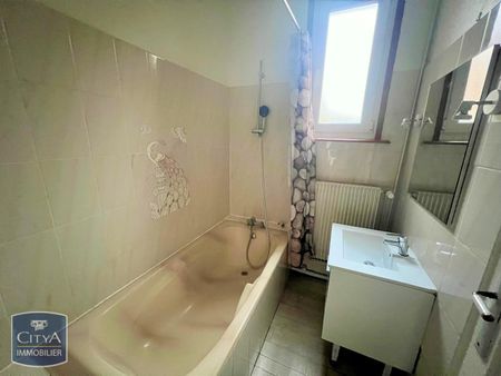 Location Maison 6 pièces 101m² LILLE 59000 - Photo 5