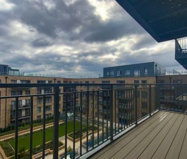 Flat , Fermont House, Beaufort Square, London - Photo 5
