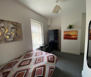 1 bed house share to rent in Albert Street, Burnley, BB11 - Photo 1