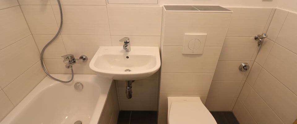 3...2...1...meins...tolle 3-RW mit Wanne u. Balkon!!! - Photo 1