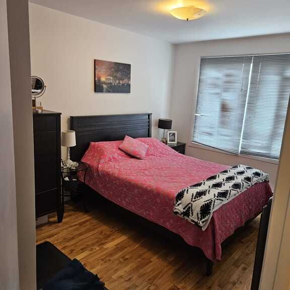 Grand 5 1/2 Chomedey-Laval - Photo 1